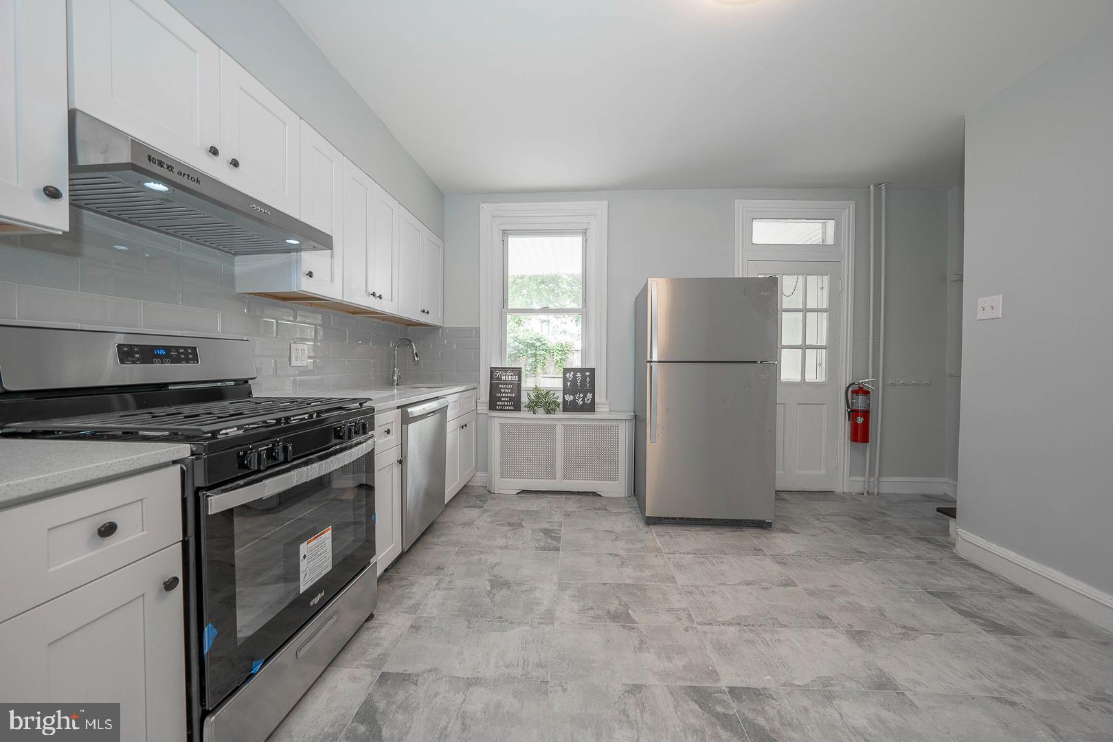201 Dupont Street Philadelphia, PA 19127 - Photo 13 of 60
