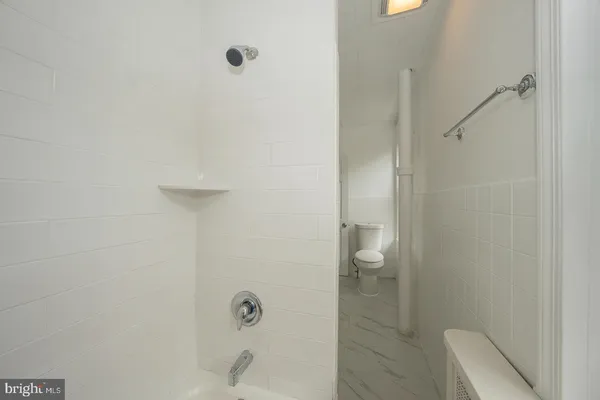 $3,100 | 201 Dupont Street, Philadelphia, PA 19127