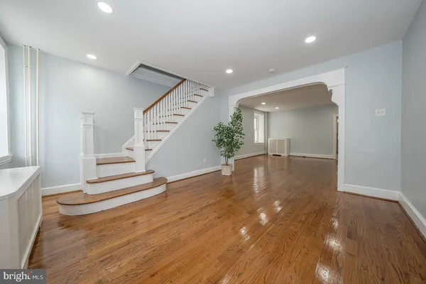 $3,100 | 201 Dupont Street, Philadelphia, PA 19127