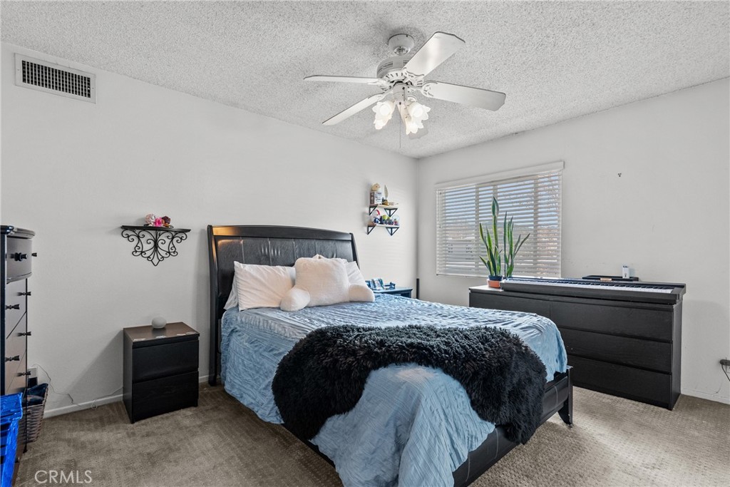 25736 Player Drive, Unit R4 Valencia, CA 91355 - Photo 5 of 50