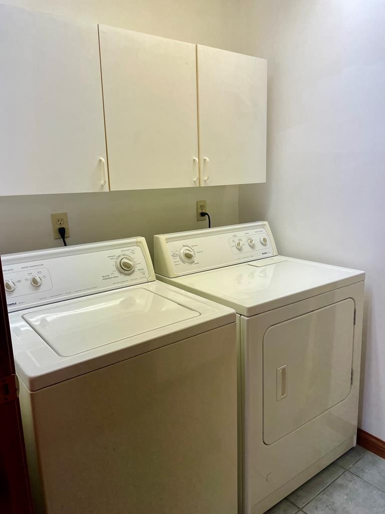 95 Ratteree Road Buchanan, TN 38222 - Photo 33 of 33 a utility room with dryer and washer