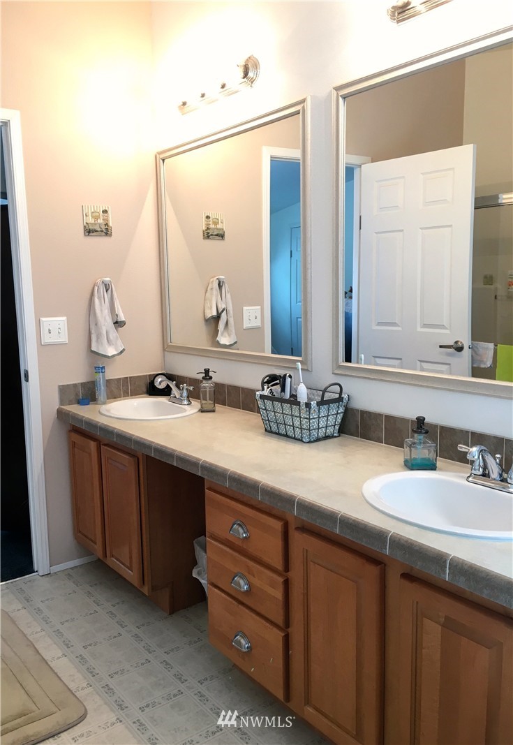 463 Swan Road Orcas Island, WA 98245 - Photo 17 of 21 Gallery Image 17