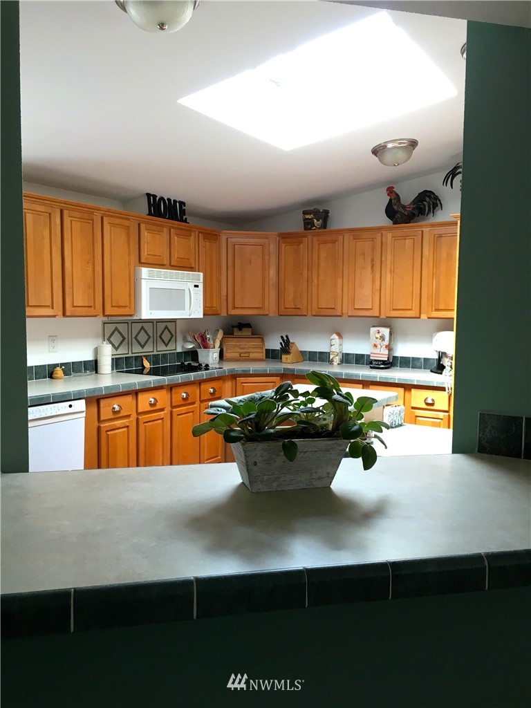 463 Swan Road Orcas Island, WA 98245 - Photo 6 of 21 Gallery Image 6