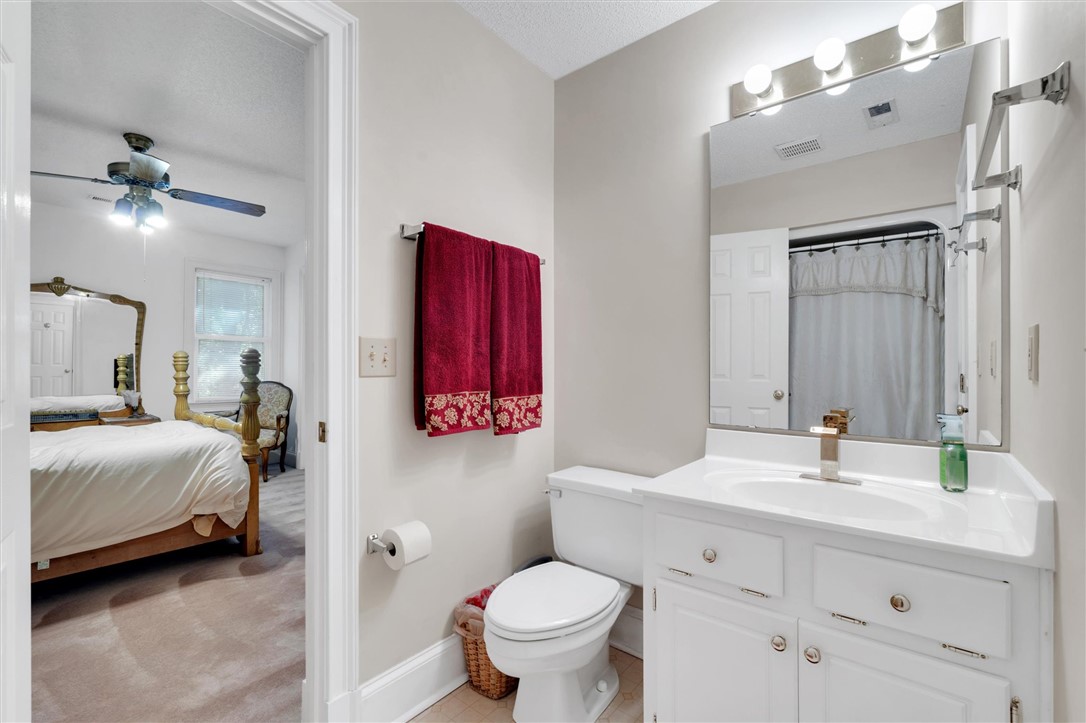 104 Combahee Court Clemson, SC 29631 - Photo 32 of 45 Bed#4's bathroom