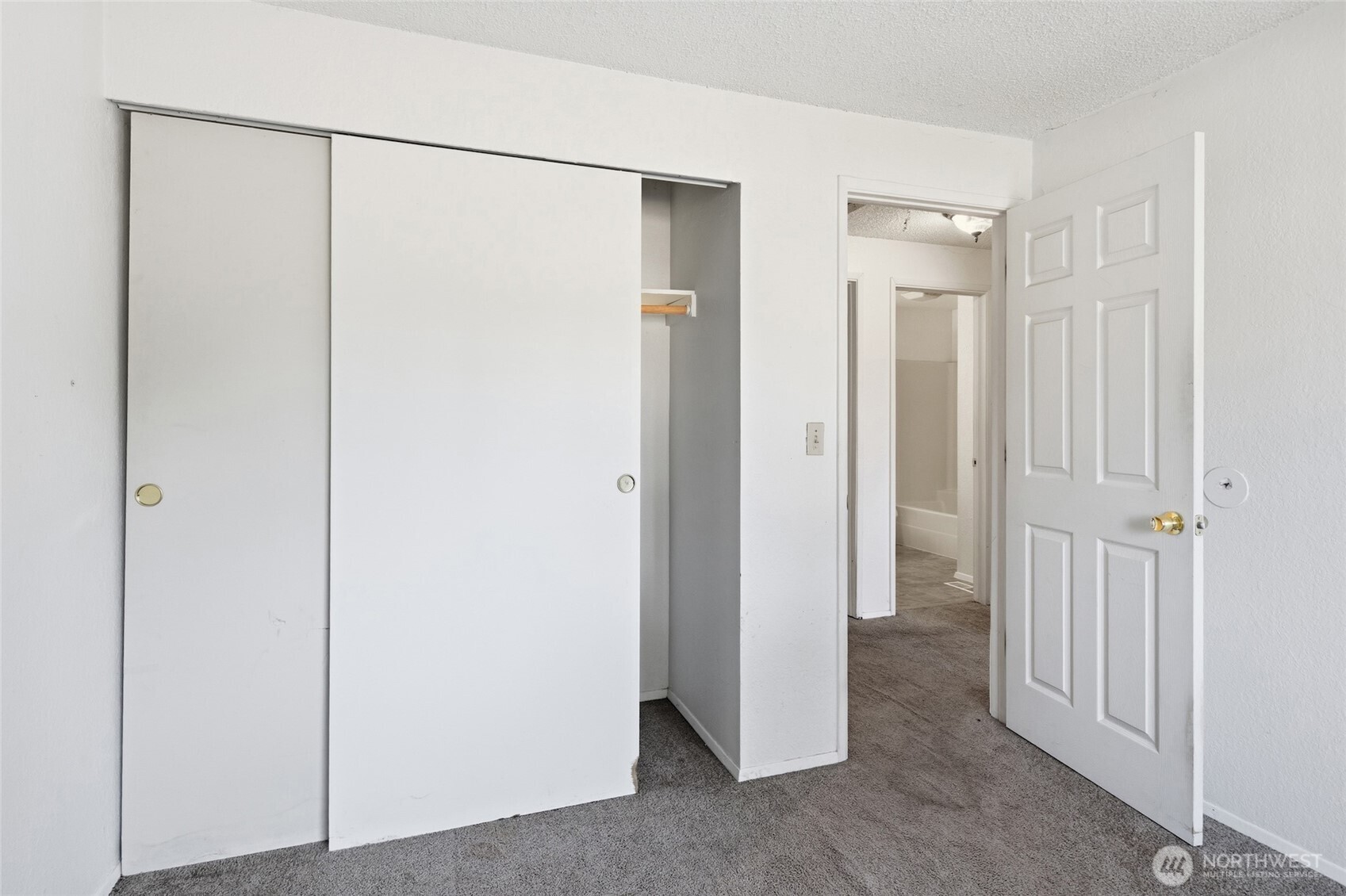 3713 Southwest 338th Place Federal Way, WA 98023 - Photo 17 of 37