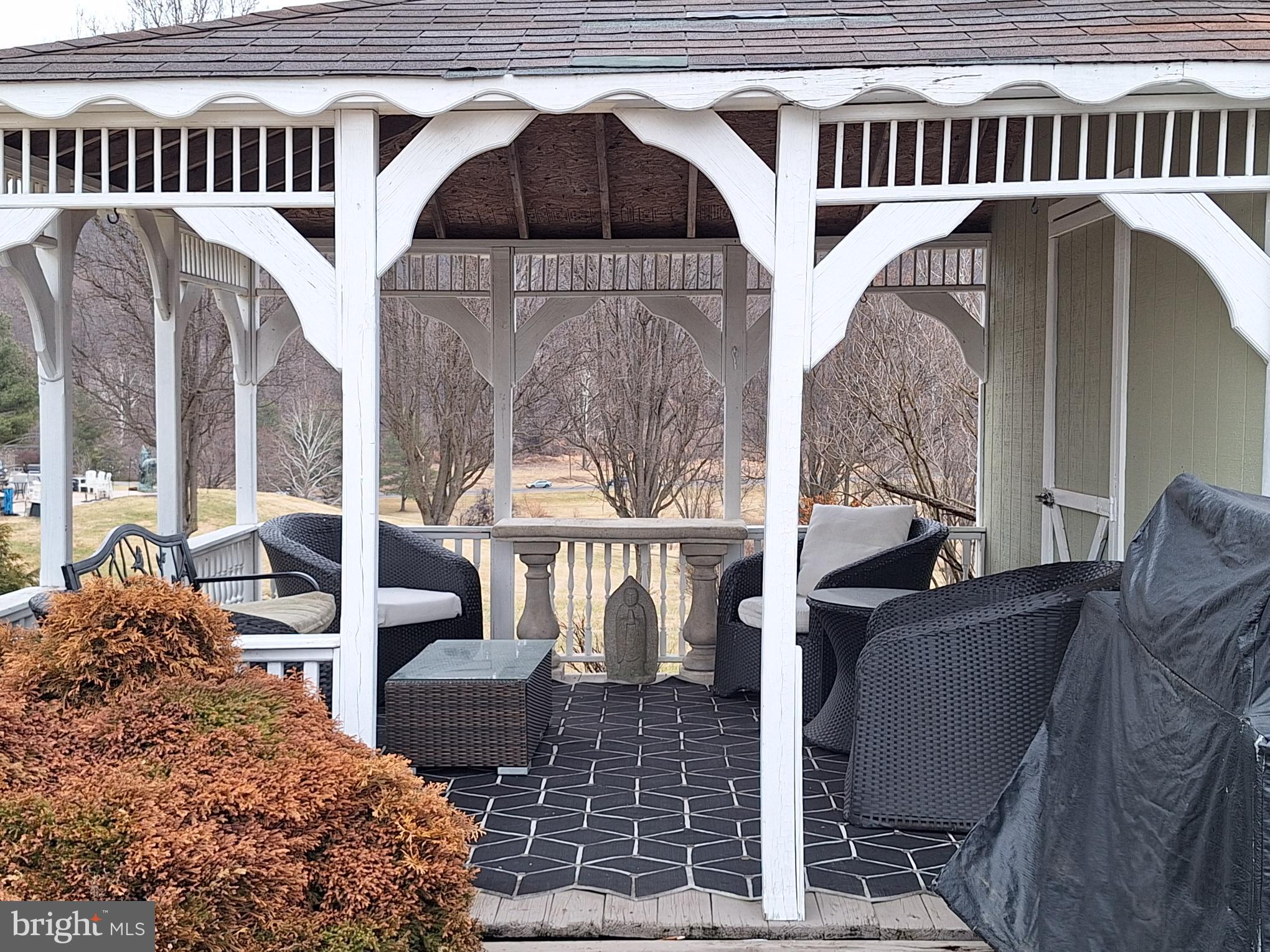 2254 Winchester Road Delaplane, VA 20144 - Photo 44 of 50 a front view of a house with balcony
