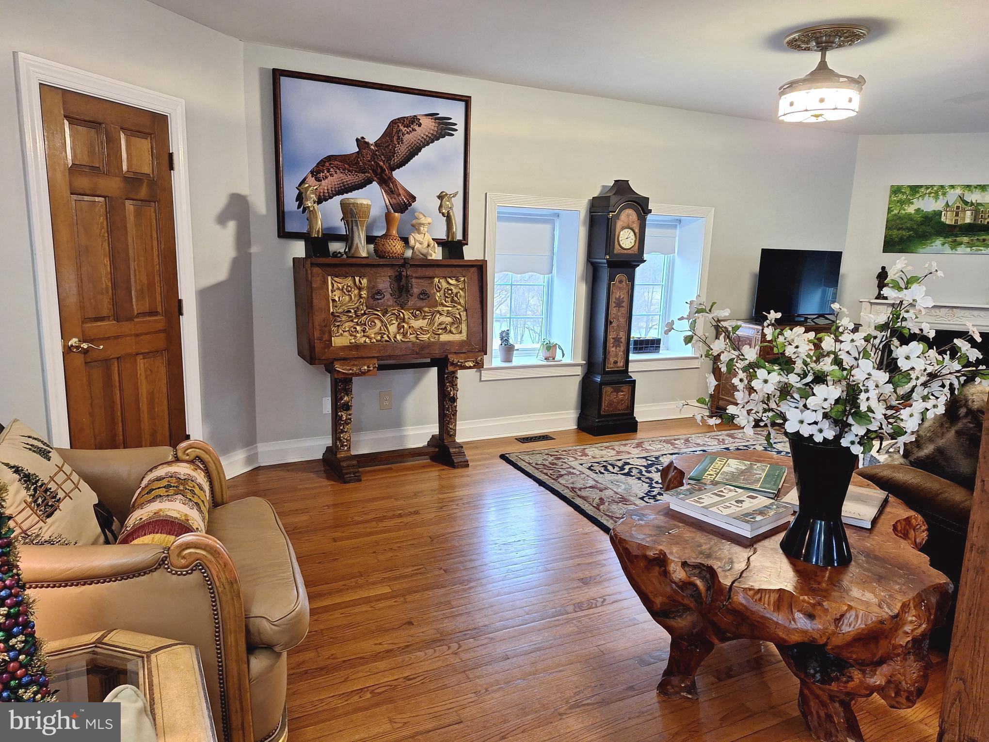 2254 Winchester Road Delaplane, VA 20144 - Photo 7 of 50 a living room with furniture and wooden floor
