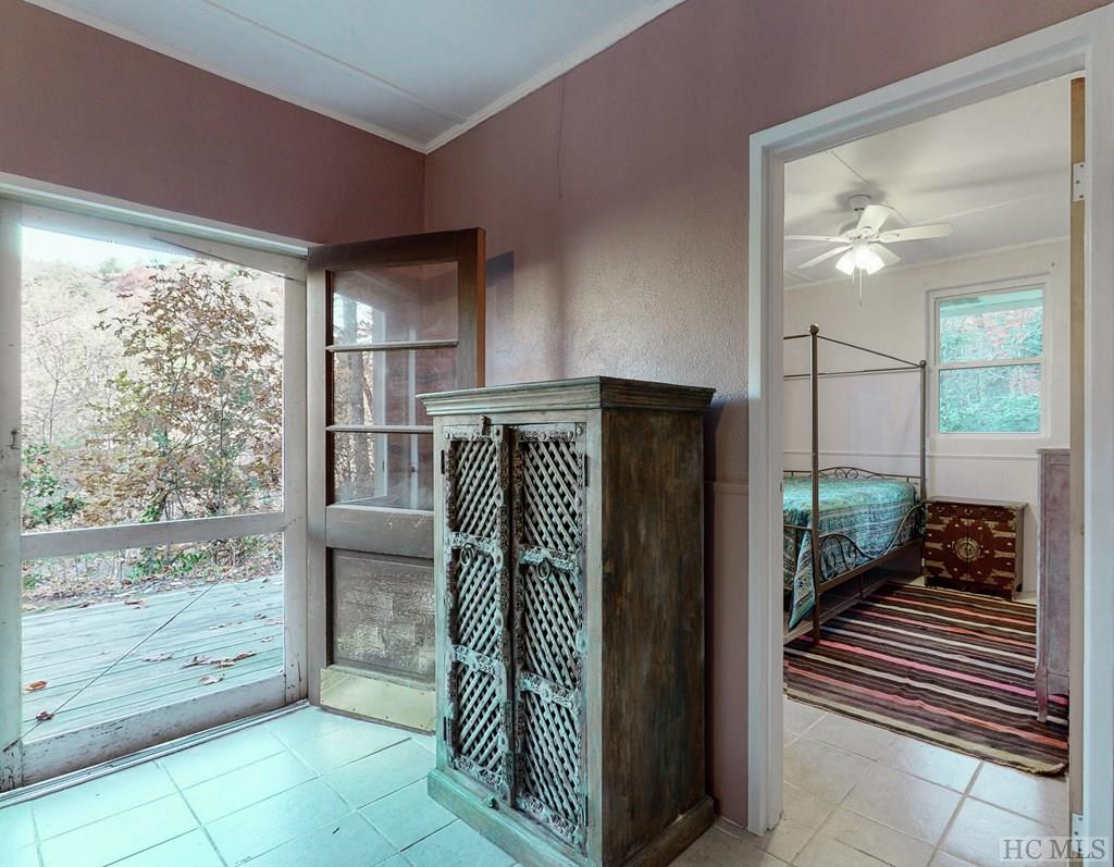 335 Hidden Springs Road Highlands, NC 28741 - Photo 11 of 28 Gallery Image 11