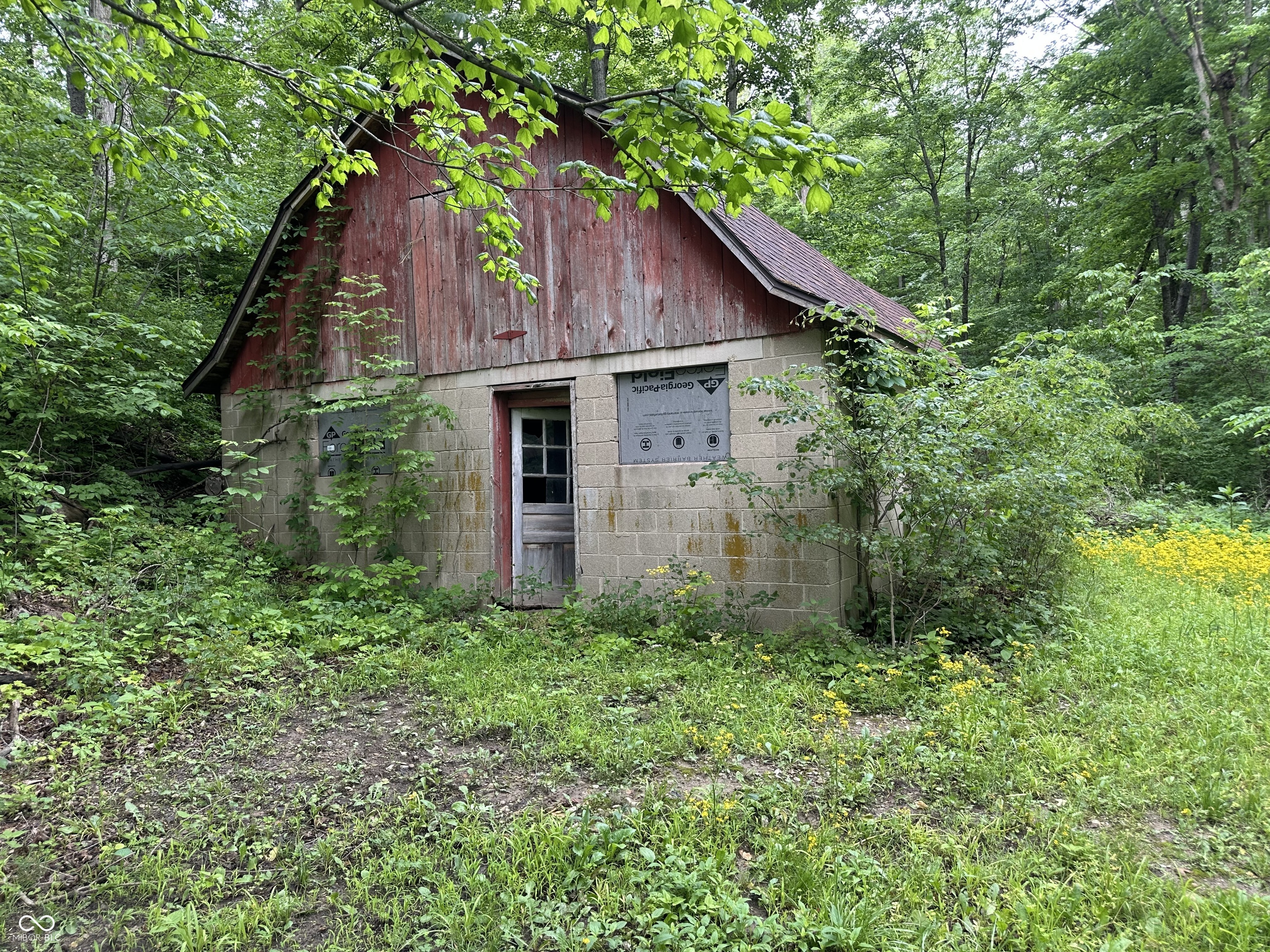 2449 Cartersburg Road Danville, IN 46122 - Photo 5 of 13