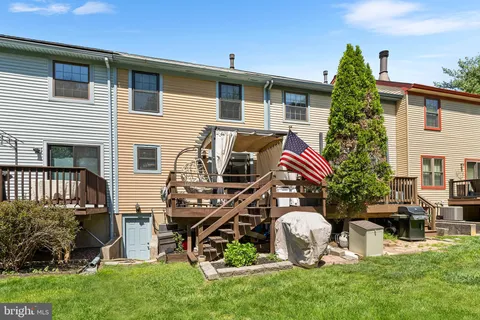 $327,000 | 105 Rutledge Court, North Wales, PA 19454