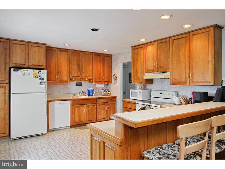 18 New Road Tabernacle, NJ 08088 - Photo 5 of 14 Kitchen