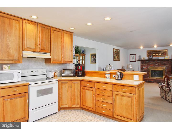 18 New Road Tabernacle, NJ 08088 - Photo 6 of 14 Kitchen