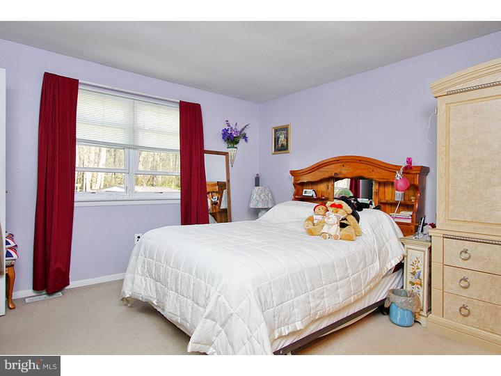 18 New Road Tabernacle, NJ 08088 - Photo 10 of 14 Bedroom - Main