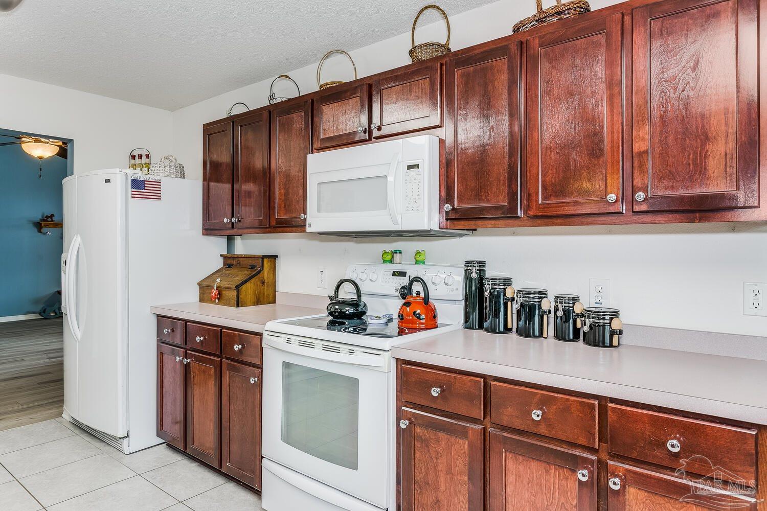 7136 Fitzpatrick Road Pensacola, FL 32526 - Photo 11 of 30 Gallery Image 11