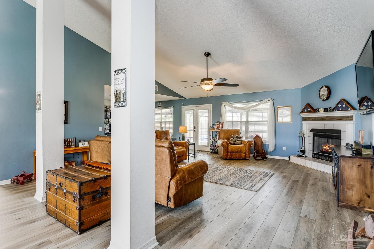 7136 Fitzpatrick Road Pensacola, FL 32526 - Photo 5 of 30 Gallery Image 5