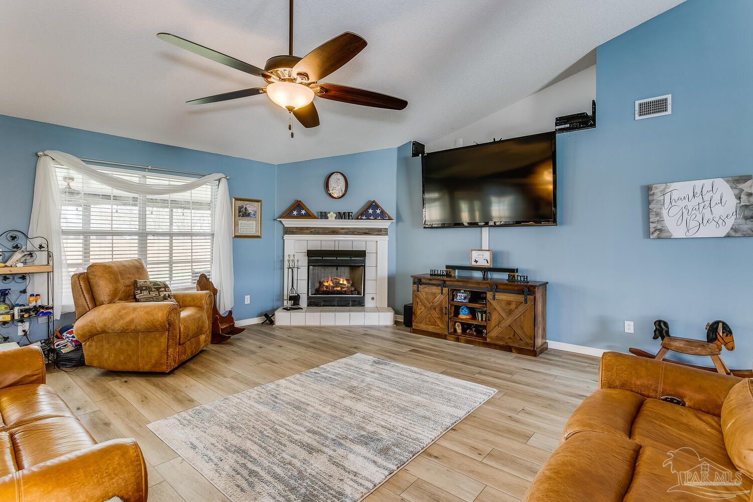 7136 Fitzpatrick Road Pensacola, FL 32526 - Photo 7 of 30 Gallery Image 7