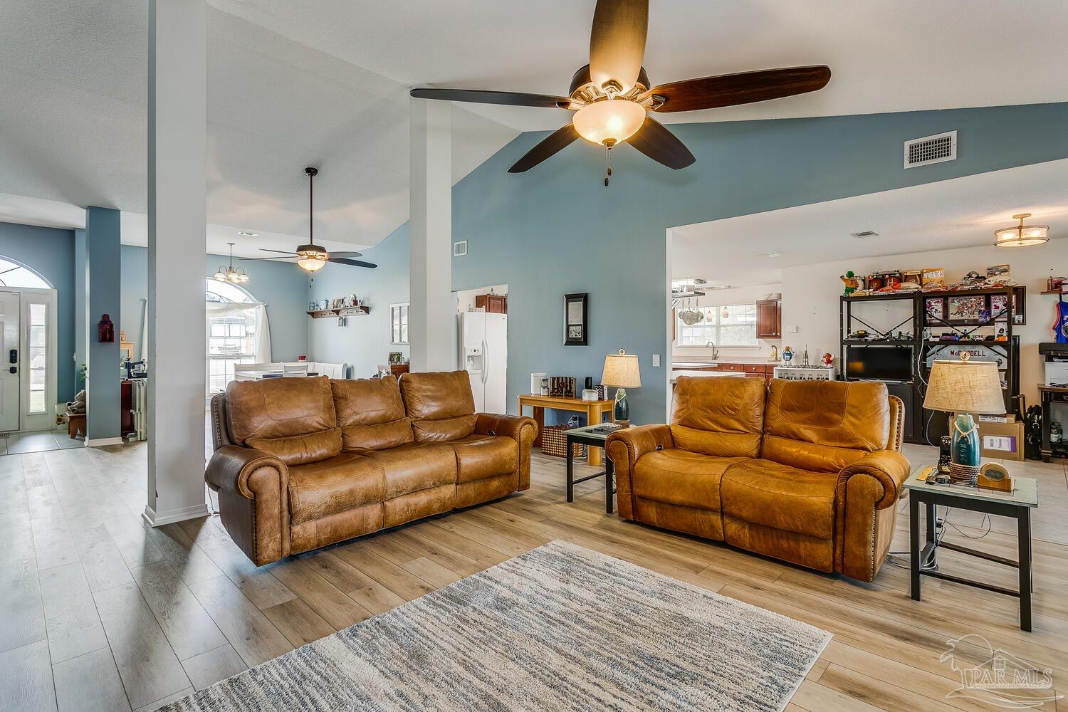 7136 Fitzpatrick Road Pensacola, FL 32526 - Photo 8 of 30 Gallery Image 8