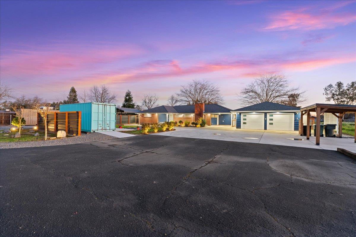 7261 Dry Creek Road Rio Linda, CA 95673 - Photo 44 of 59 a view of city