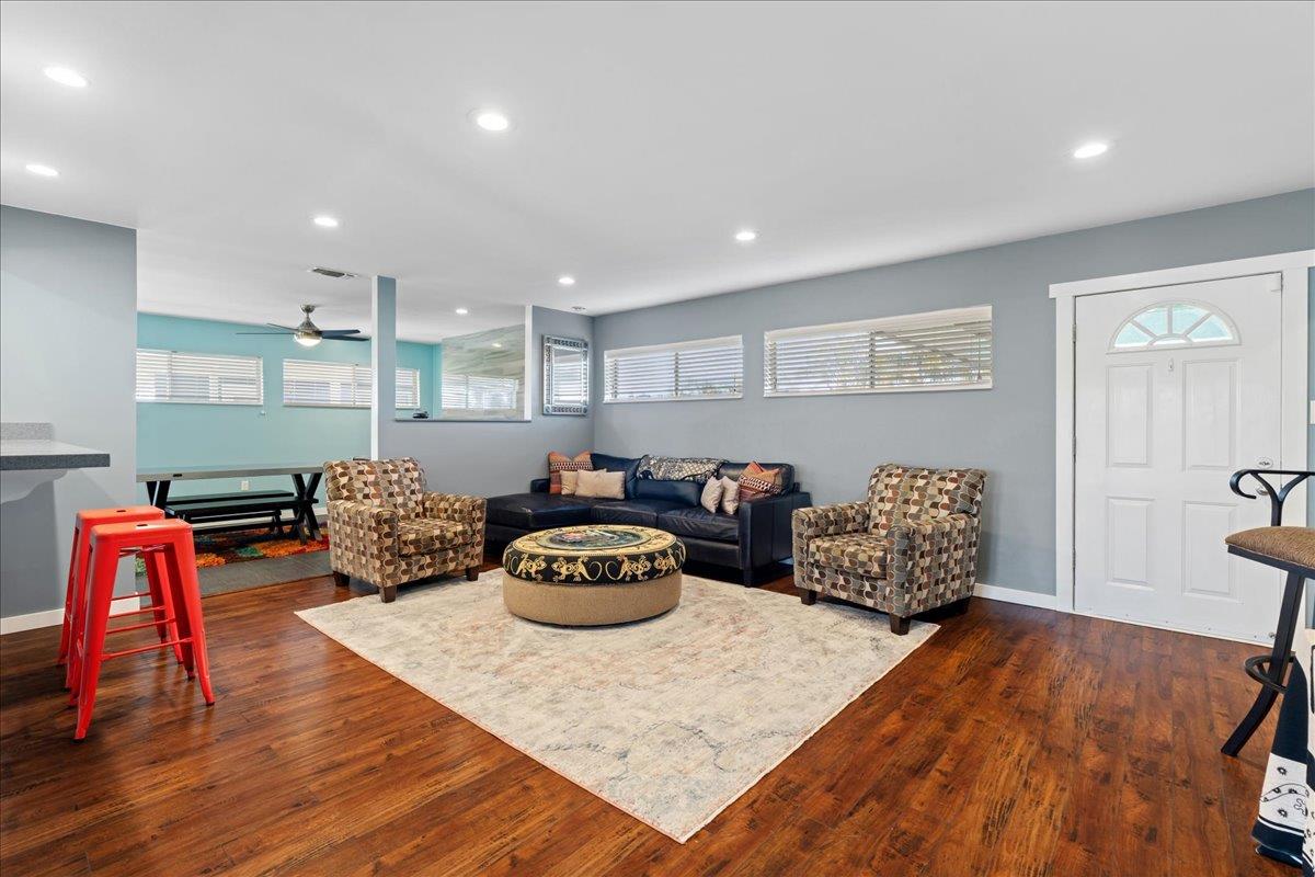 7261 Dry Creek Road Rio Linda, CA 95673 - Photo 9 of 60