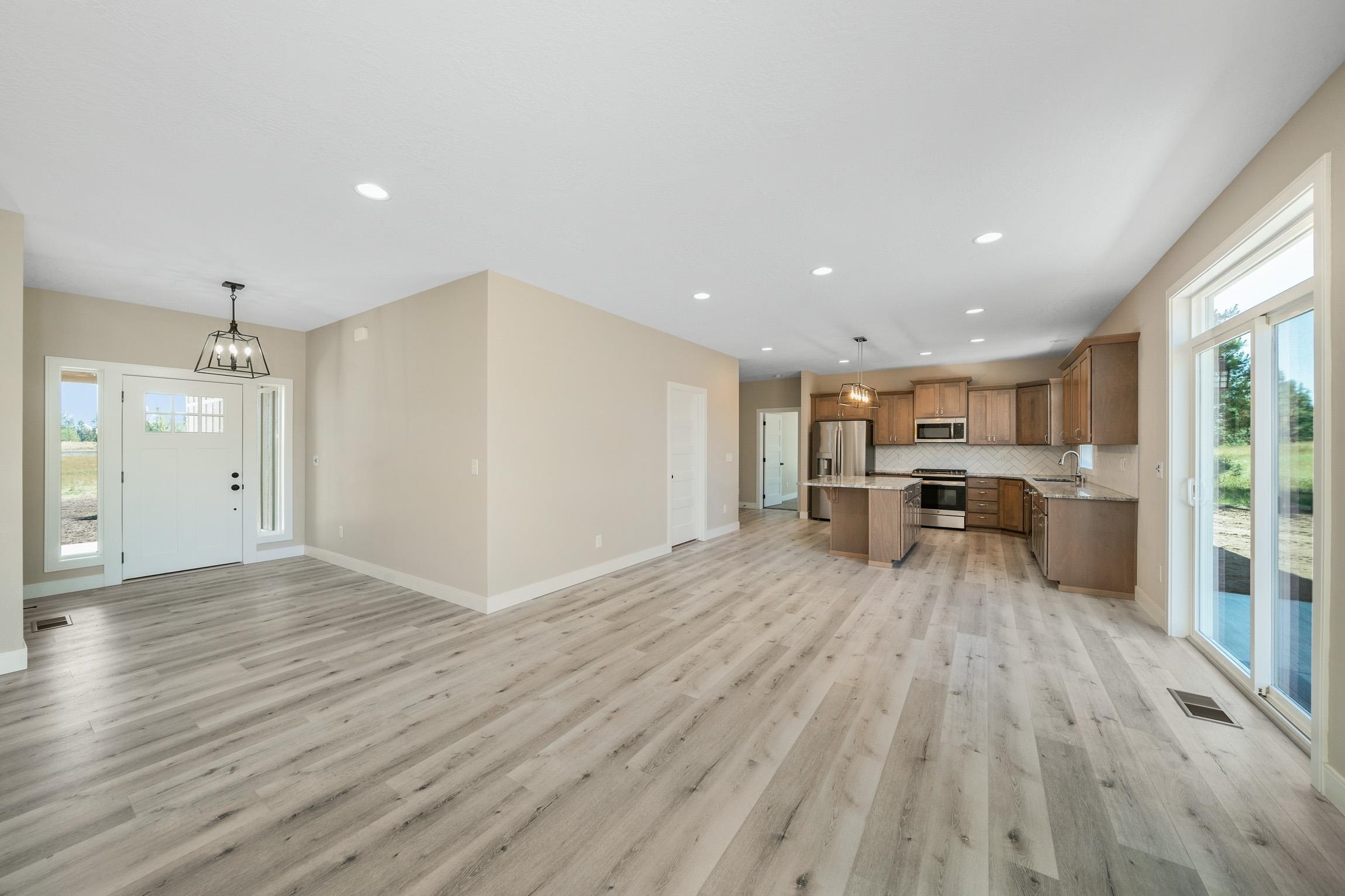 14417 West Tepee Road Spokane, WA 99224 - Photo 4 of 18