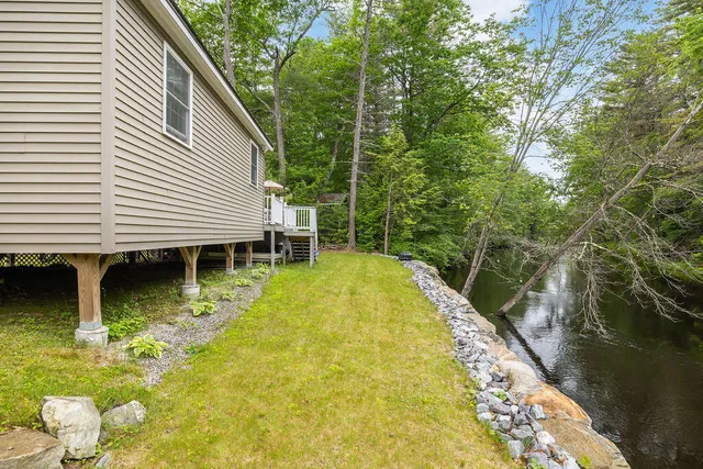 $325,000 | 24 Dragon Back Road, Naples, ME 04055