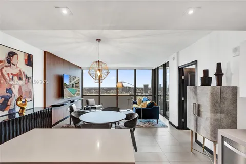 $640,000 | 1600 Northeast 1st Avenue, Unit 3420, Miami, FL 33132