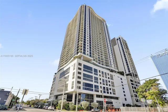 $640,000 | 1600 Northeast 1st Avenue, Unit 3420, Miami, FL 33132