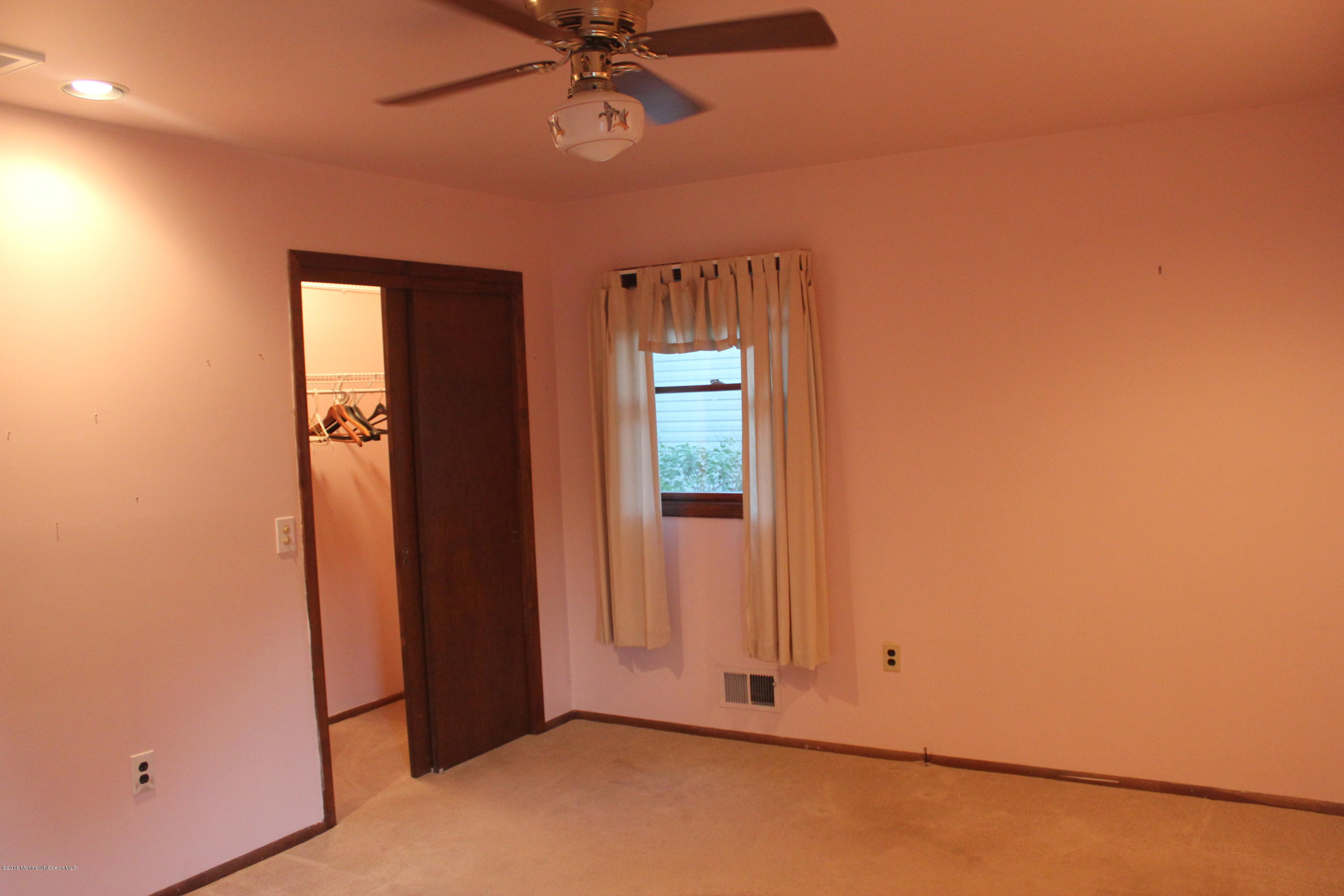174 Club House Road Brick, NJ 08723 - Photo 24 of 40 Lighted Bedroom in Master