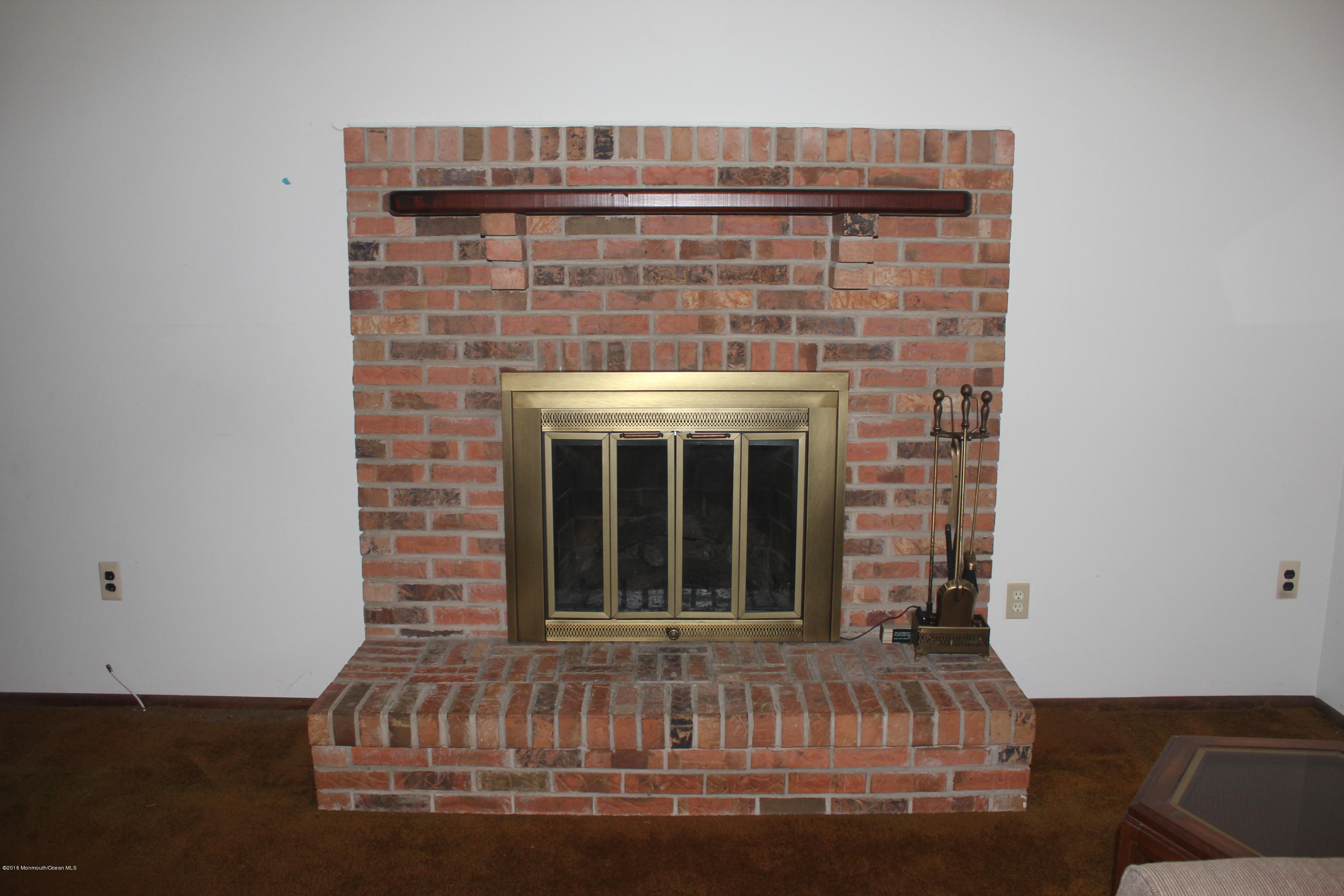 174 Club House Road Brick, NJ 08723 - Photo 3 of 40 Wood Burning Fireplace