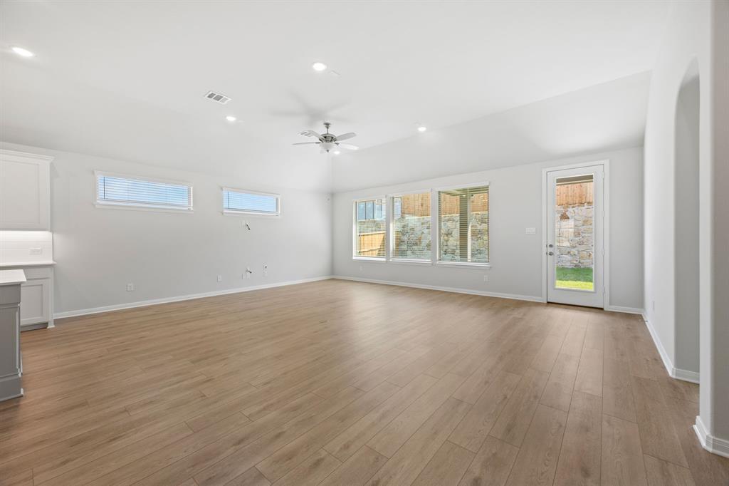 1437 Red Clover Avenue Van Alstyne, TX 75495 - Photo 3 of 30