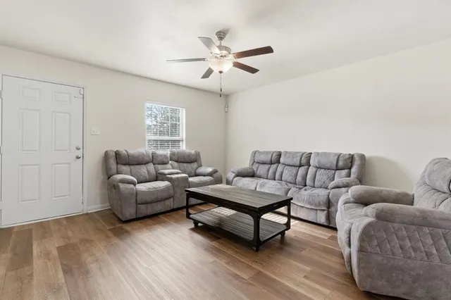 $270,000 | 1321 Eagle Lake Drive, Azle, TX 76020