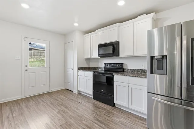 $270,000 | 1321 Eagle Lake Drive, Azle, TX 76020