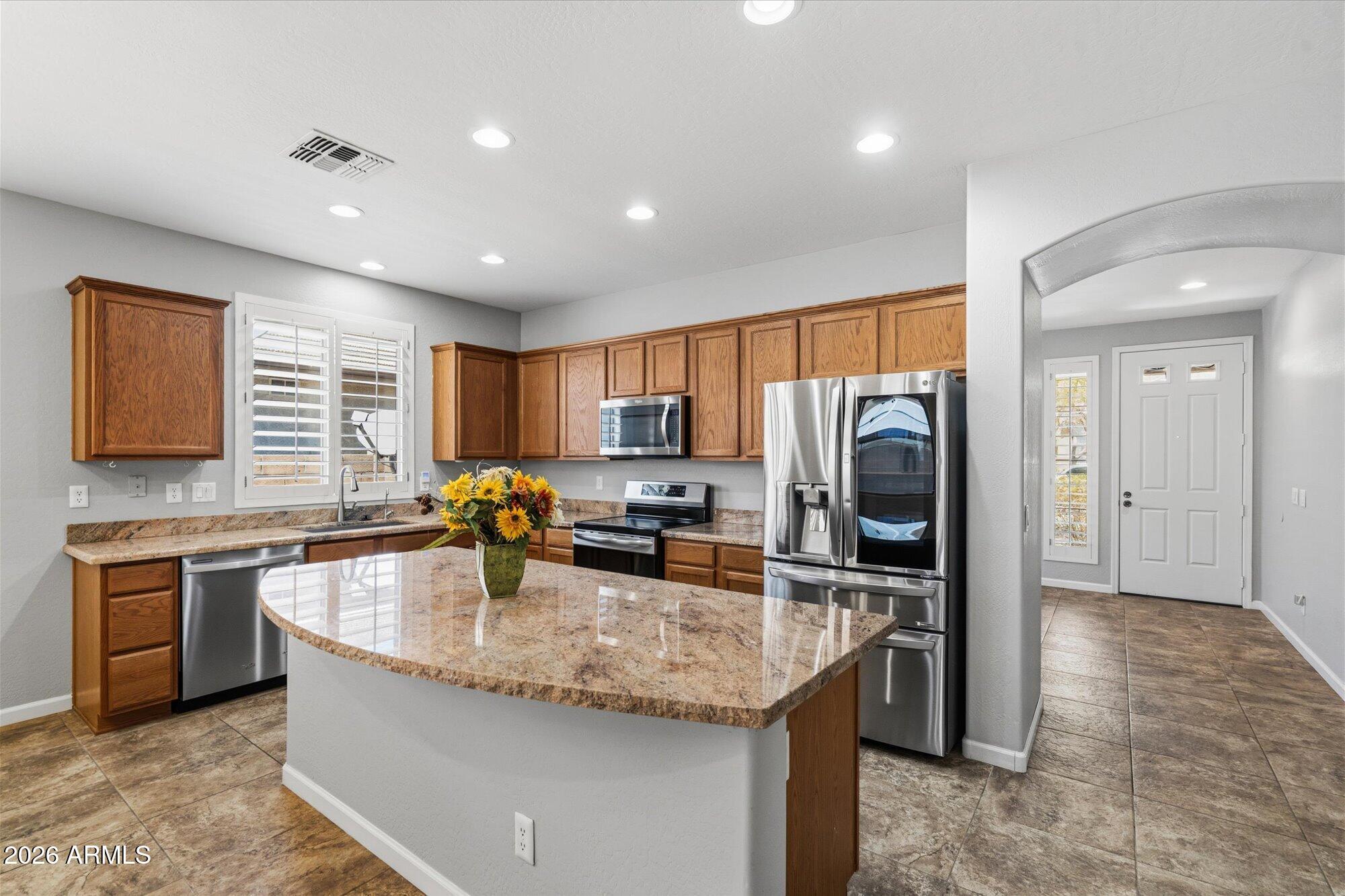 3009 West Trapanotto Road Phoenix, AZ 85086 - Photo 11 of 42 Kitchen view