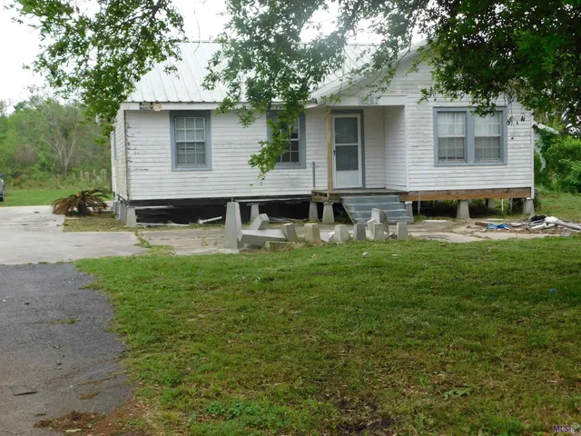 $115,000 | 6967 Grand Caillou Road, Dulac, LA 70353