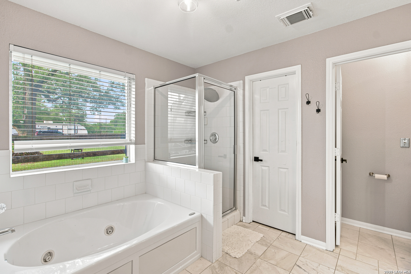 157 Park Road Bandera, TX 78003 - Photo 16 of 37