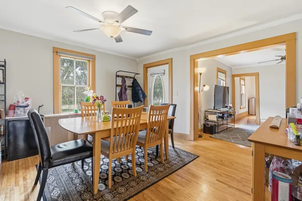 $2,300 | 1730 South Jefferson Street, Lockport, IL 60441