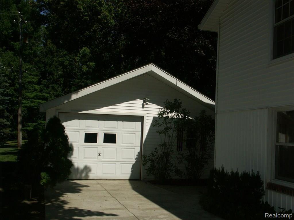 3462 Metcalf Road Fort Gratiot, MI 48059 - Photo 3 of 24 2017-09-09 21.22