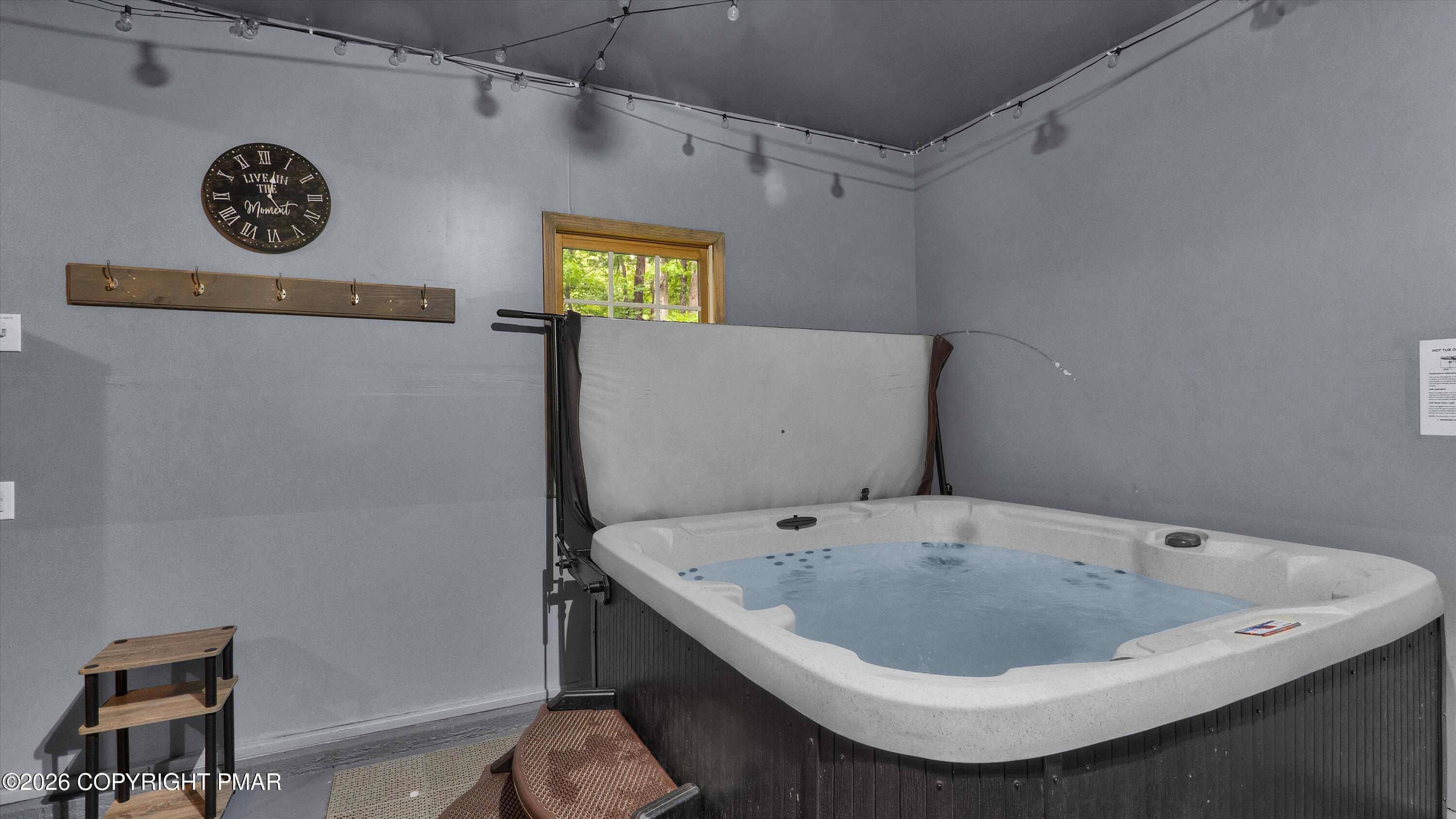 1727 Clover Road North Long Pond, PA 18334 - Photo 25 of 47 04-DSC06402