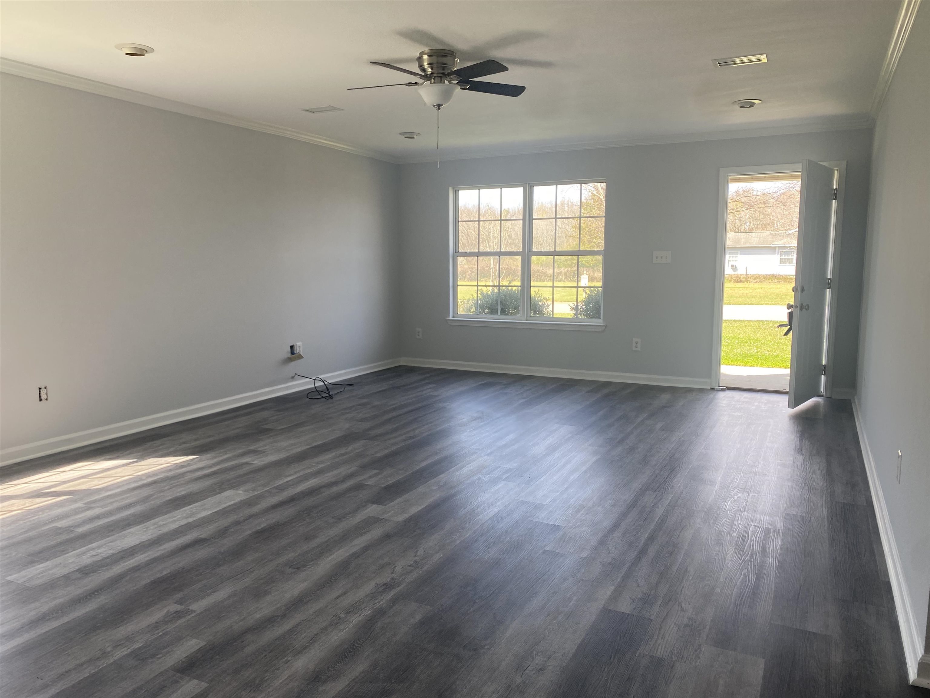 3008 Meridian Street Foley, AL 36535 - Photo 5 of 9 Living Room