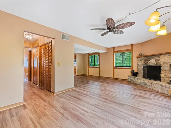 $349,000 | 37 George Circle, Maggie Valley, NC 28751