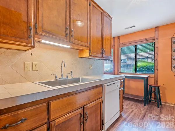 $349,000 | 37 George Circle, Maggie Valley, NC 28751