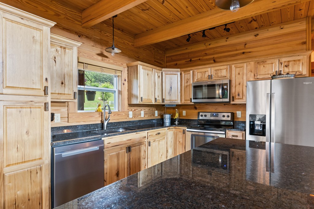 325 Emelia Road Morganton, GA 30560 - Photo 10 of 59 Gallery Image 10