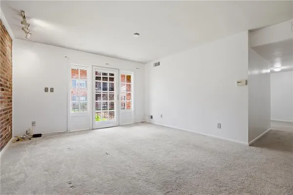 $1,200 | 940 Adam Drive, Unit E, Pittsburgh, PA 15216