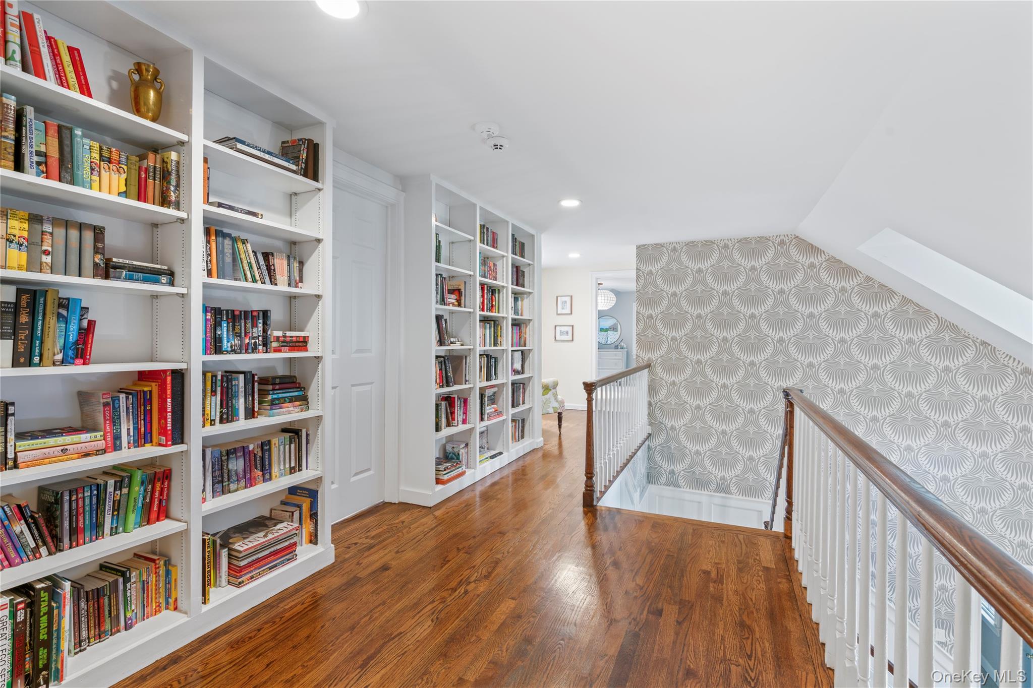 10 Middle Hollow Road Lloyd Harbor, NY 11743 - Photo 24 of 43