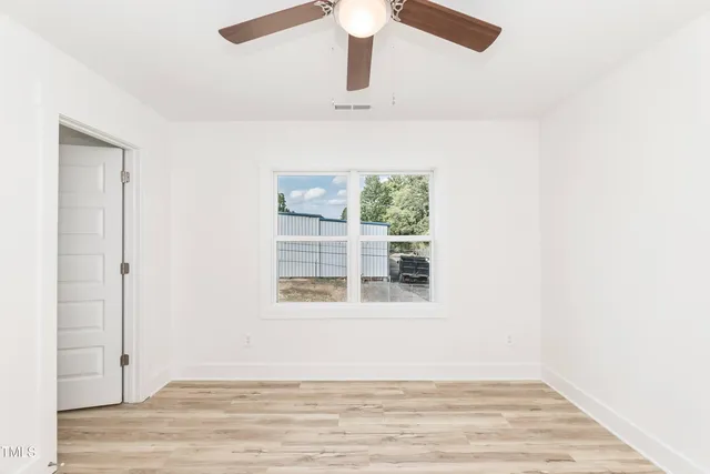 $425,000 | 1047-1049 East Harnett Street, Dunn, NC 28334