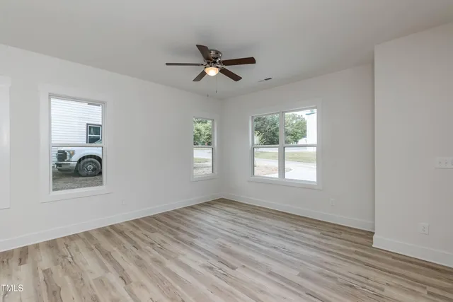 $425,000 | 1047-1049 East Harnett Street, Dunn, NC 28334