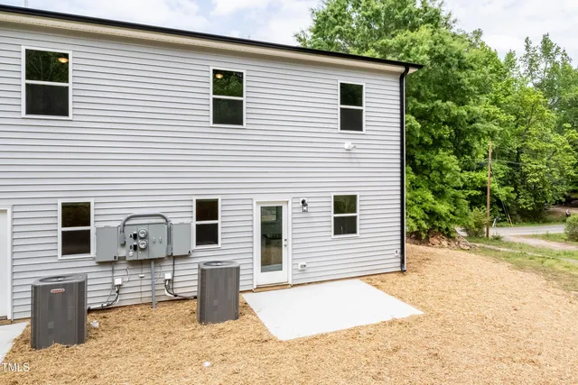 $425,000 | 1047-1049 East Harnett Street, Dunn, NC 28334