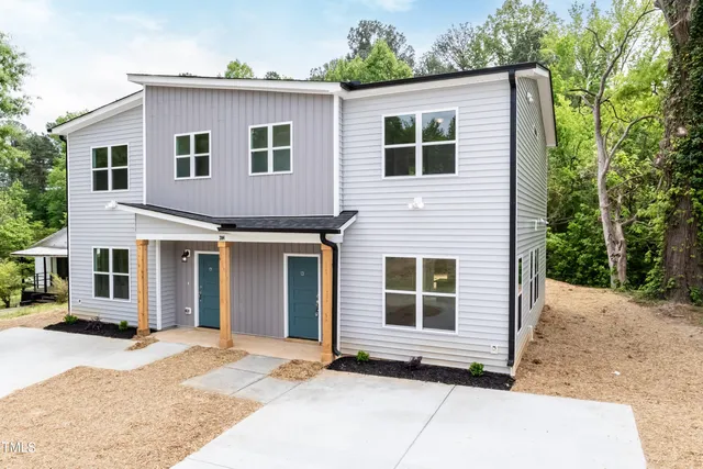 $425,000 | 1047-1049 East Harnett Street, Dunn, NC 28334