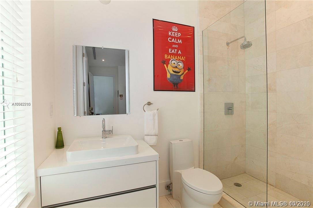 629 Hampton Lane Key Biscayne, FL 33149 - Photo 22 of 44