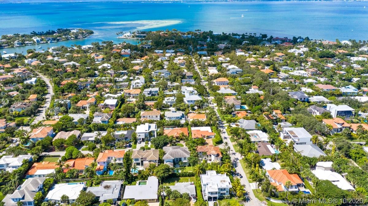 629 Hampton Lane Key Biscayne, FL 33149 - Photo 36 of 44